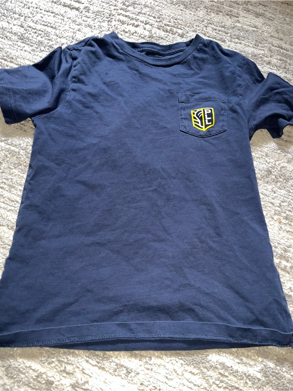 Vineyard Vines Boys Navy Short-Sleeve Pocket Tee with Yellow Shield Patch